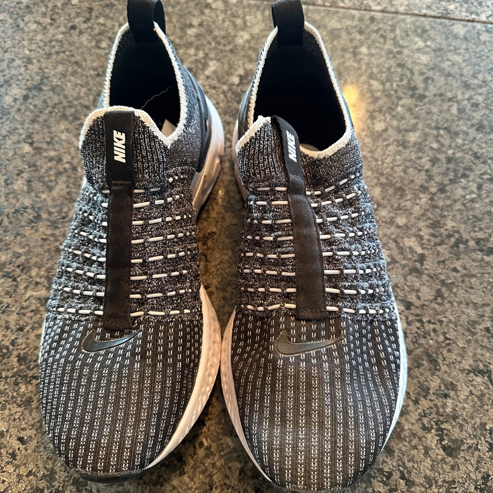 Nike React Phantom Run Flyknit 2